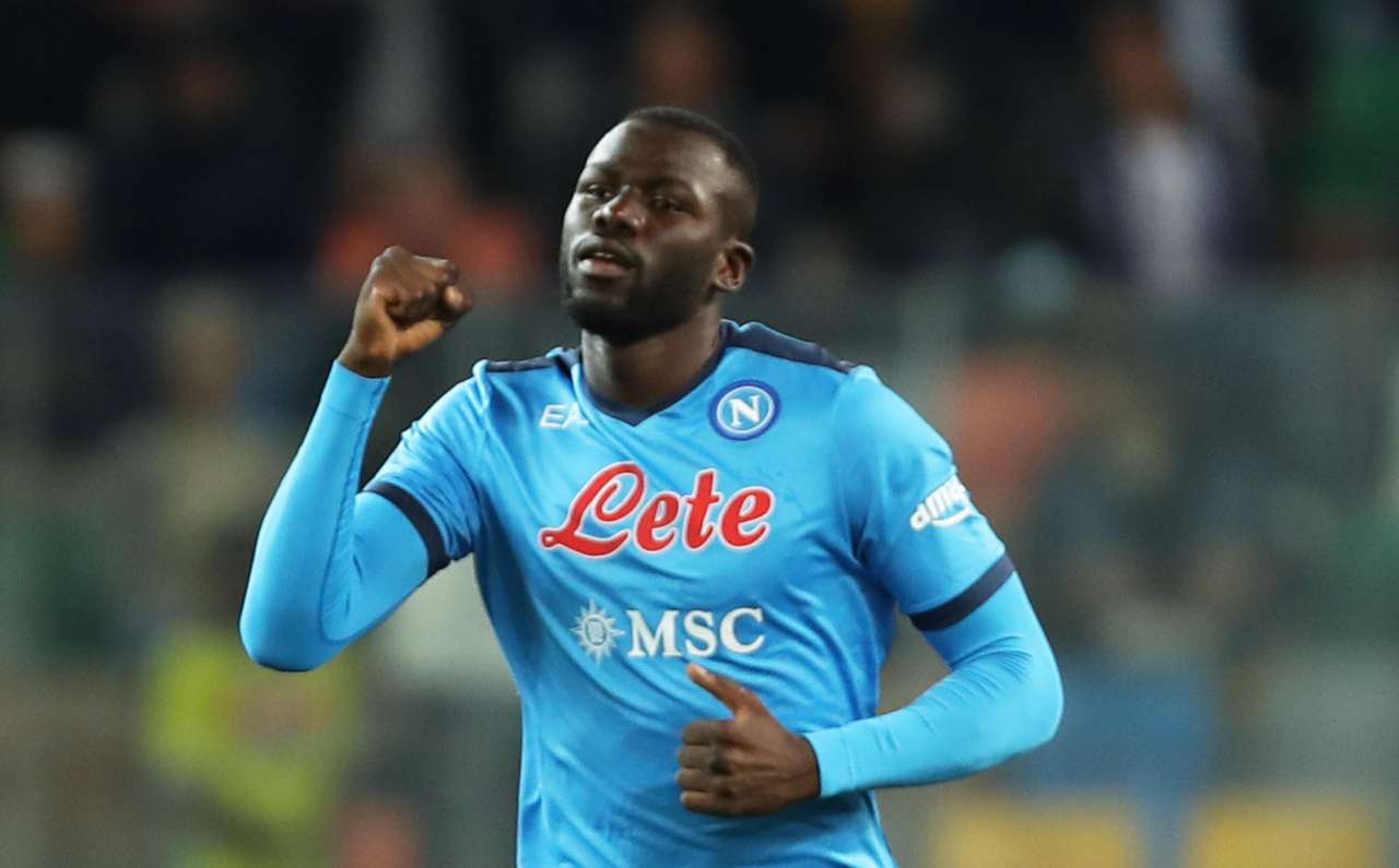 Koulibaly esulta 