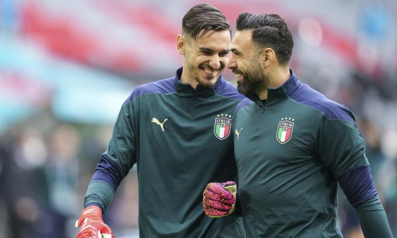 Meret sorride con Sirigu 