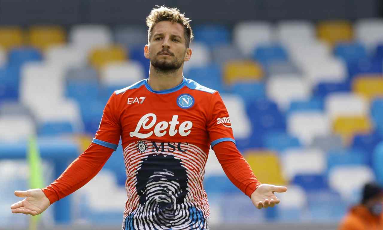 Dries Mertens perplesso 