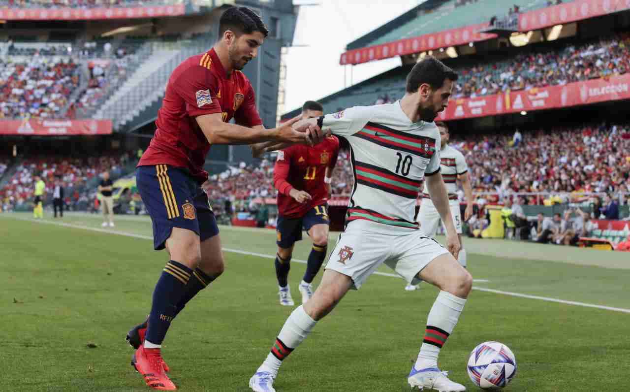 Soler marca Bernardo Silva