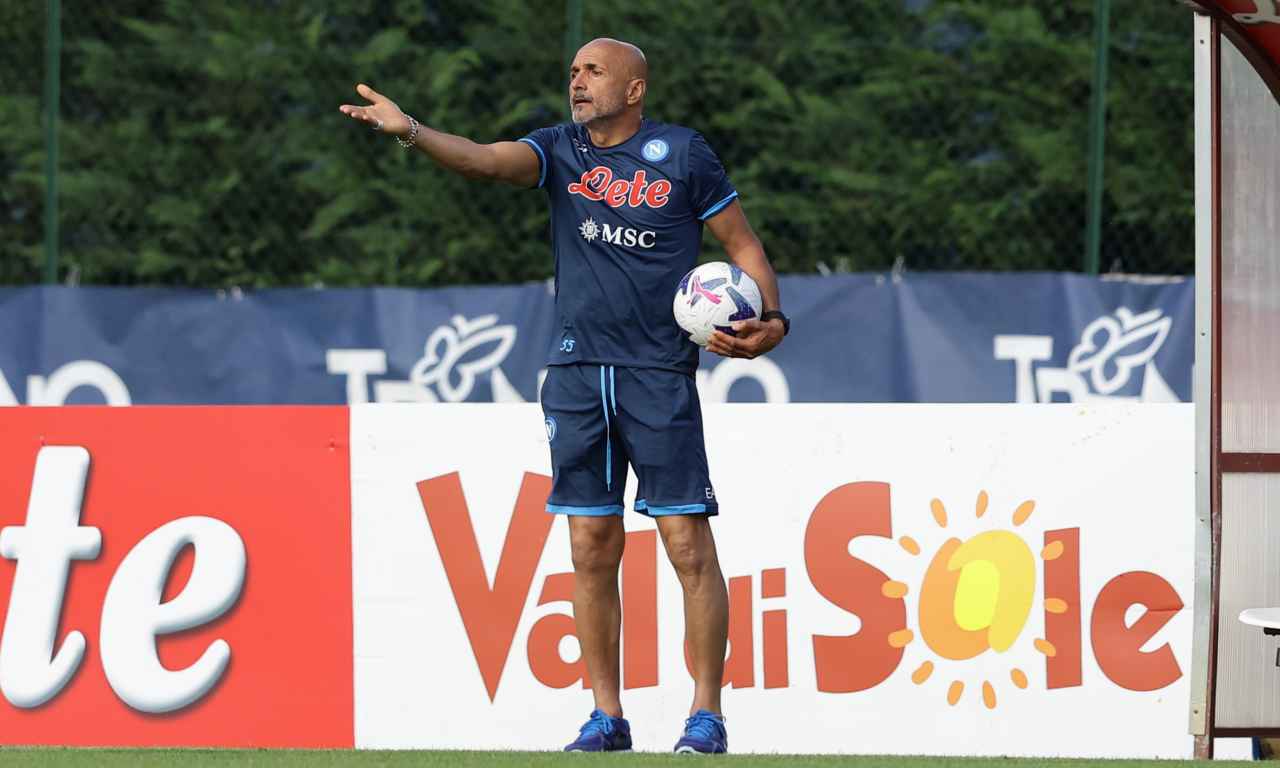 Spalletti dà indicazioni 