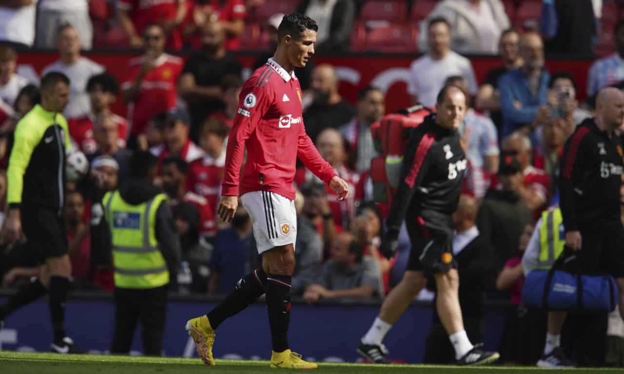 Ronaldo esce dal campo 