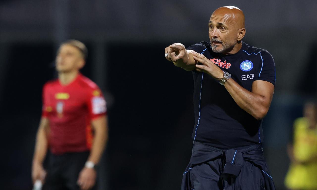 Spalletti dà indicazioni 