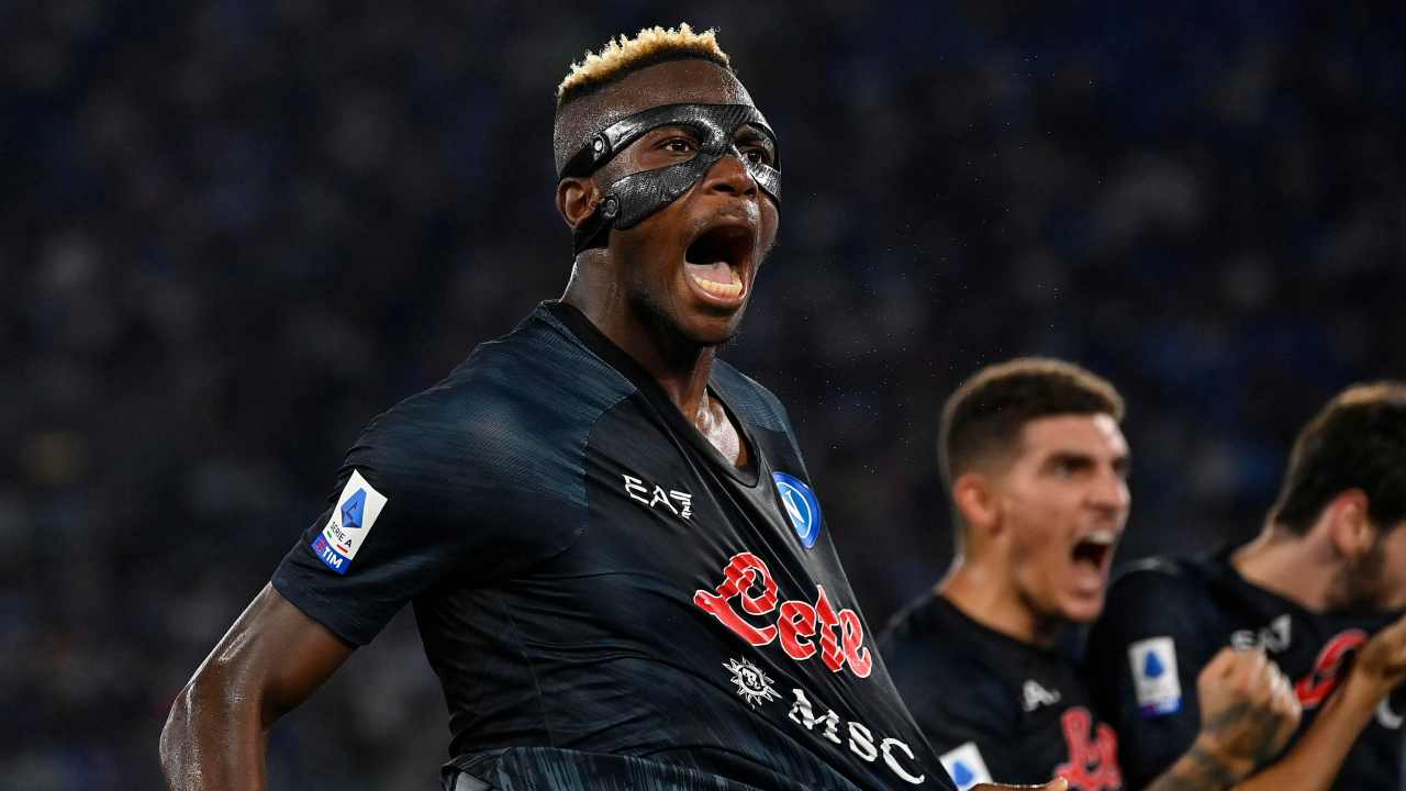 Victor Osimhen "dimenticato" da FIFA 23? La decisione del videogioco