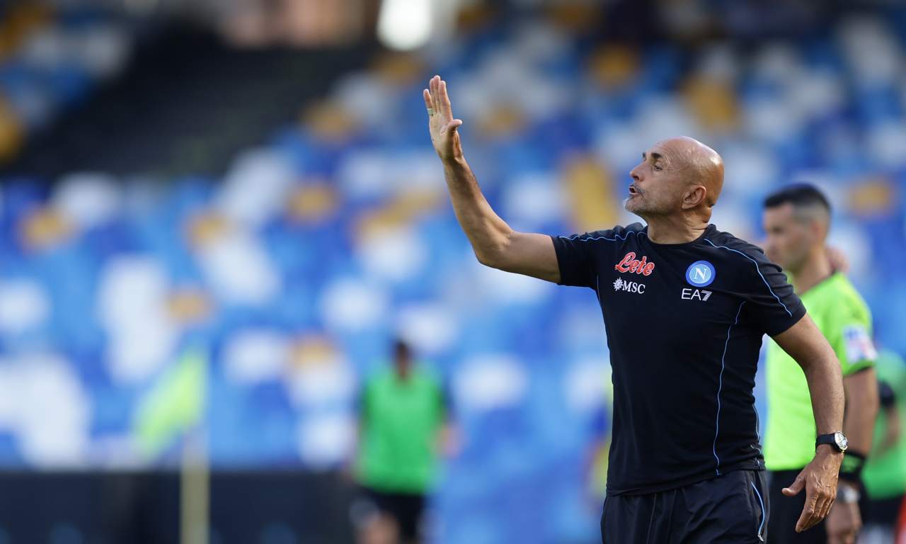 Spalletti dà indicazioni 