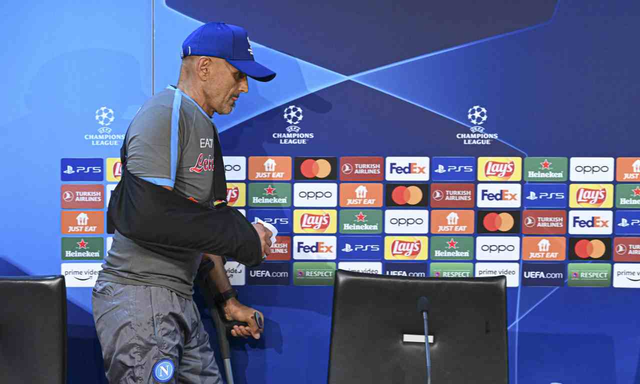 Spalletti con il tutore 