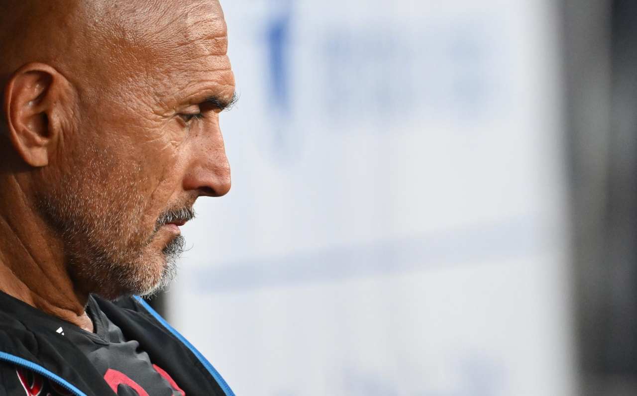 Spalletti pensieroso 