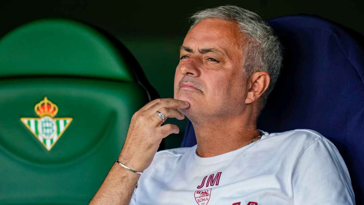 mourinho 22102022 napolicalciolive