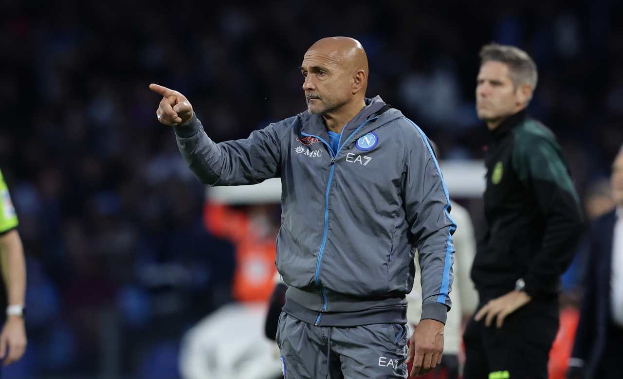 Spalletti dà indicazioni 