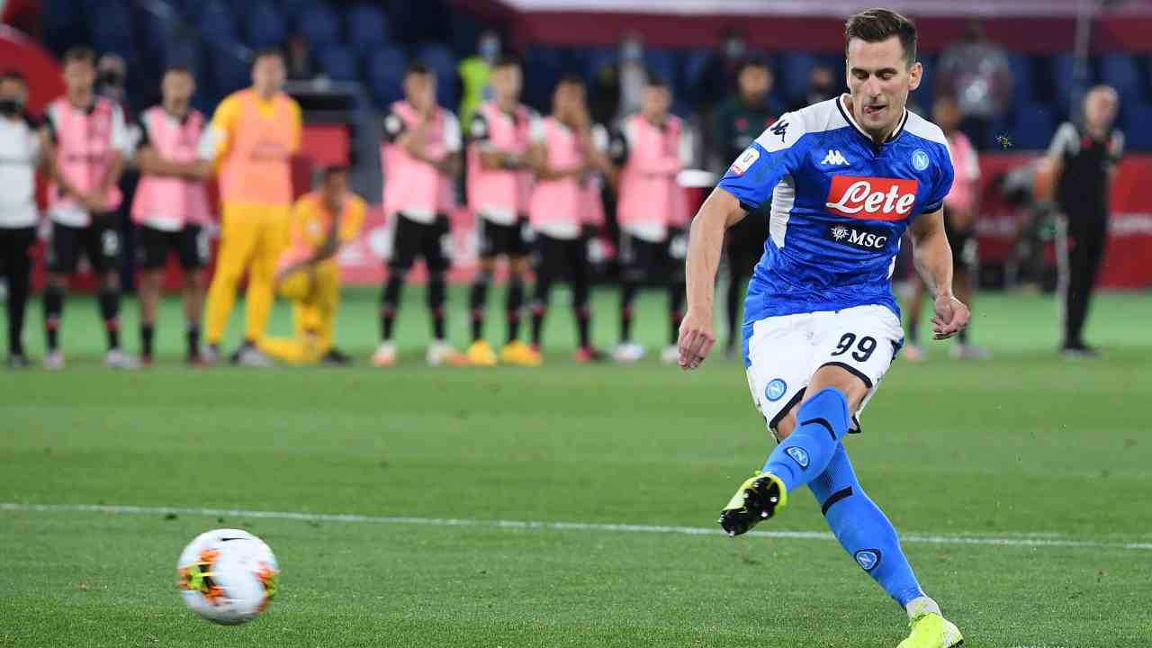 Arkadiusz Milik con la maglia del Napoli napolicalciolive.com 24112022