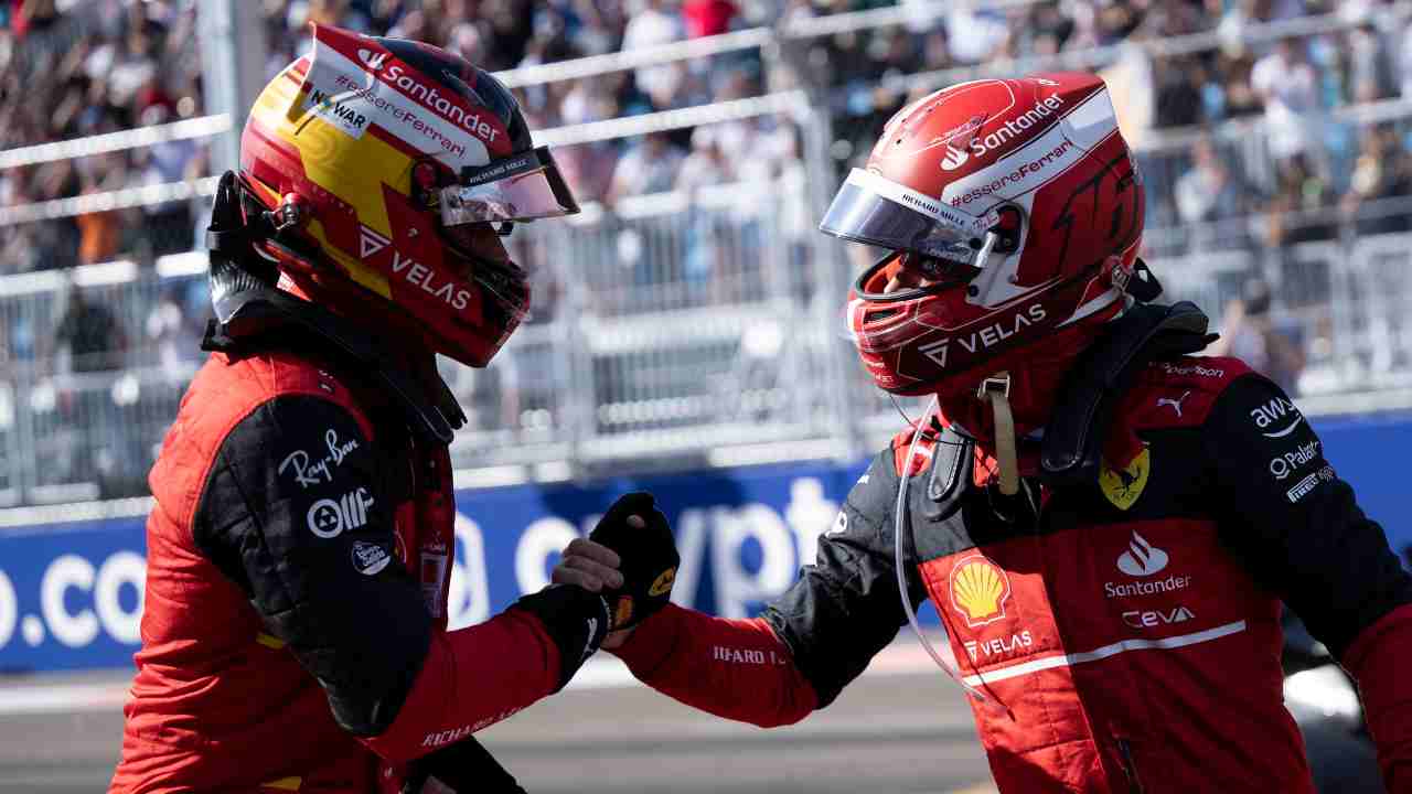 Carlos Sainz e Charles Leclerc, piloti Ferrari napolicalciolive.com 28112022