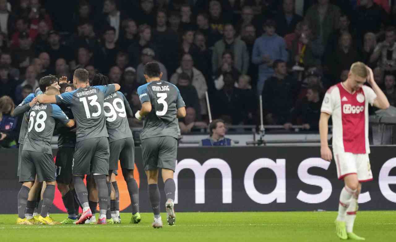 Il Napoli esulta contro l'Ajax 