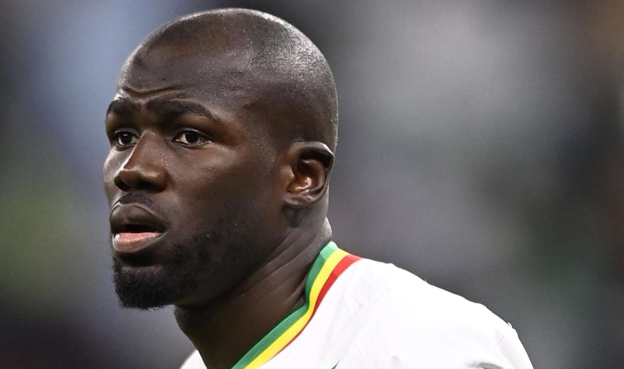 Koulibaly pensieroso 