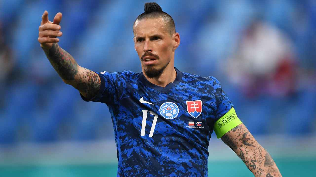 Hamsik annuncia l'addio alla Nazionale - Napolcalciolive.com