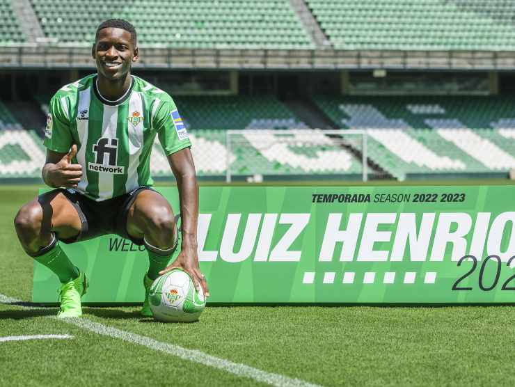 Luiz Henrique il giorno della presentazione al Betis - Napolicalciolive.com