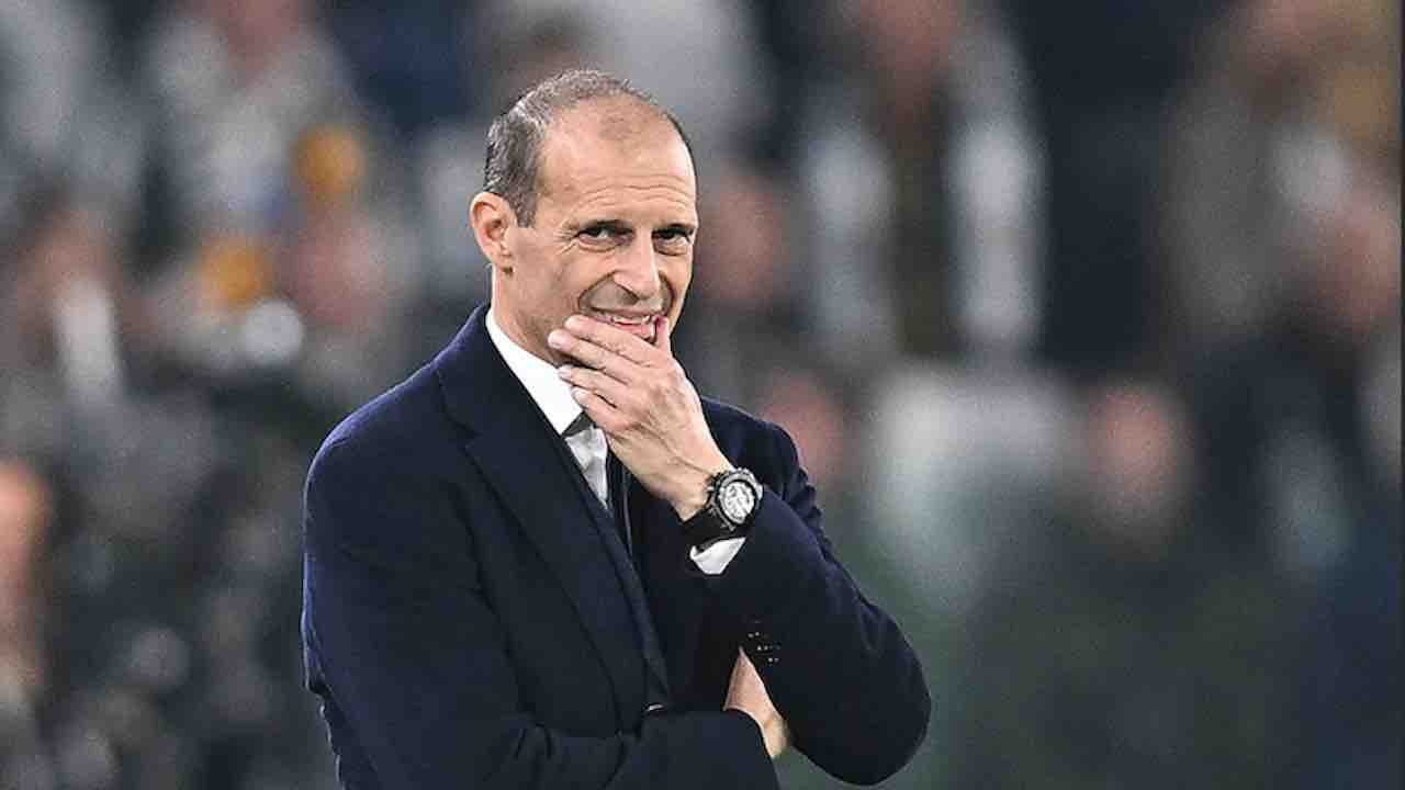 Allegri tifosi spingono addio 15112022 Napolicalciolive.com