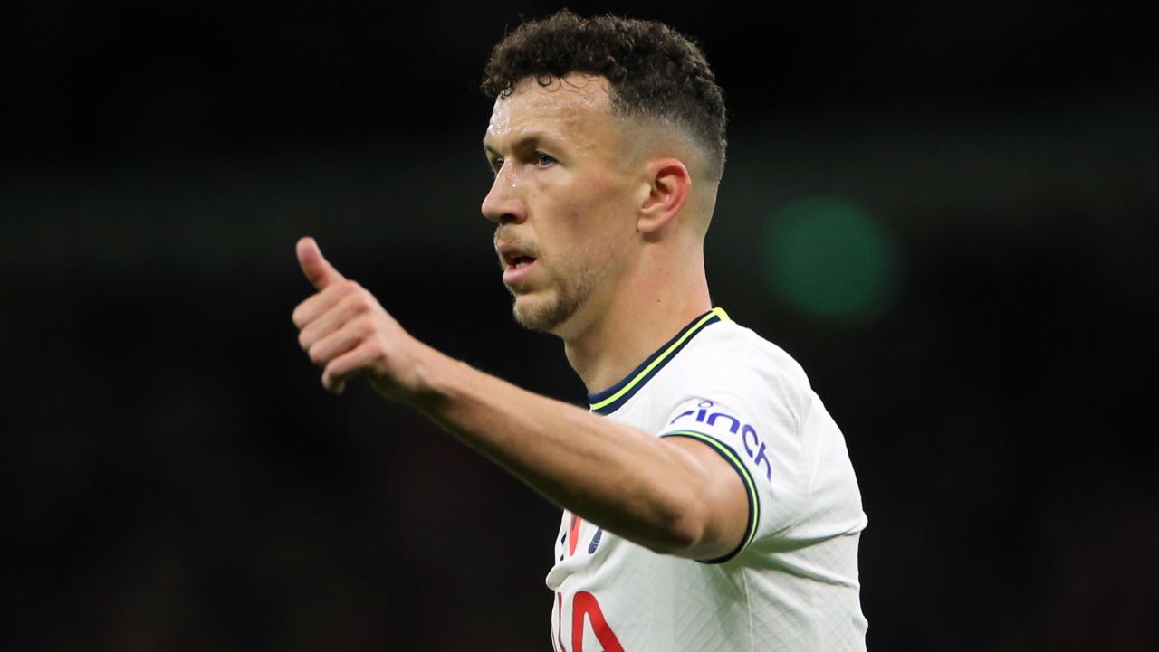 Perisic con la maglia del Tottenham - Napolicalciolive.com