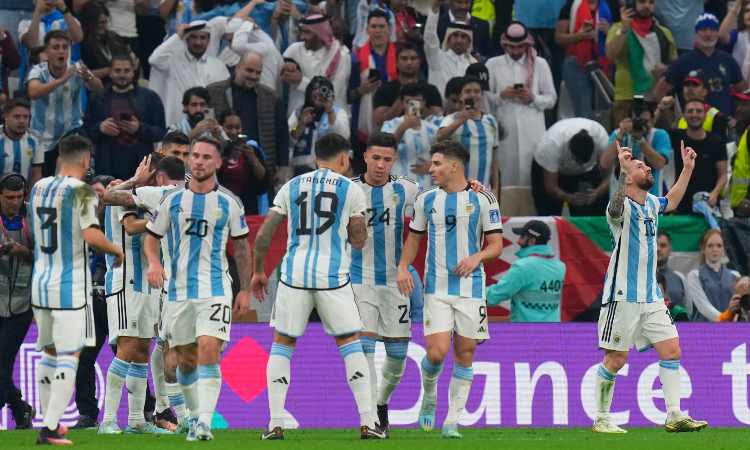 L'Argentina esulta dopo un gol nella finalissima - napolicalciolive.com