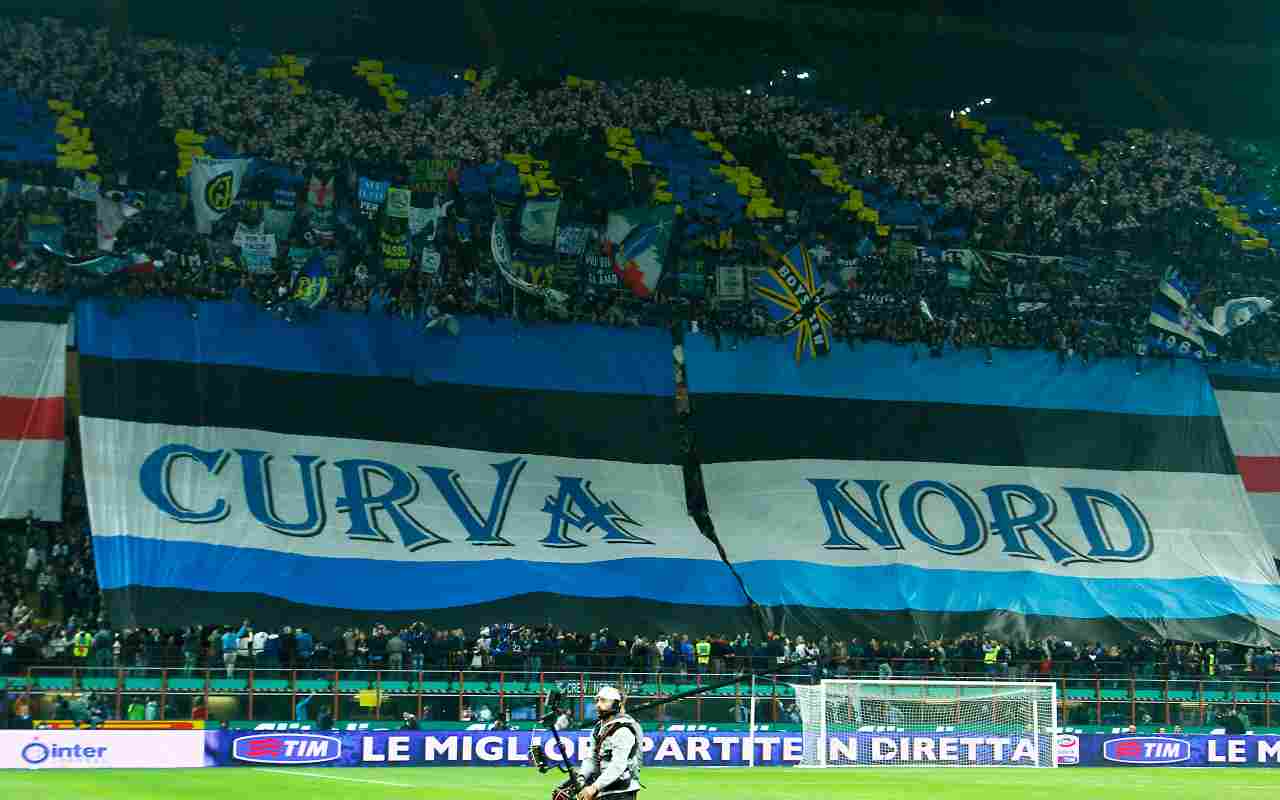 Curva Nord Inter napolicalciolive.com 12122022