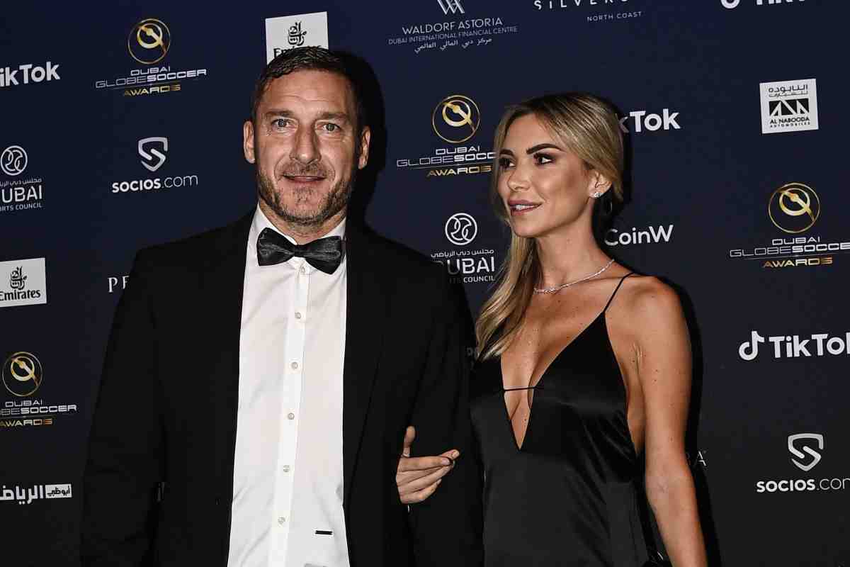 Francesco Totti e la sua compagna a Dubai - napolicalciolive.com 24122022