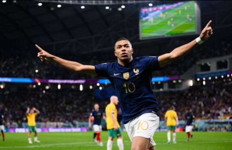L'attaccante francese esulta per un gol ai Mondiali 2022 - napolicalciolive.com