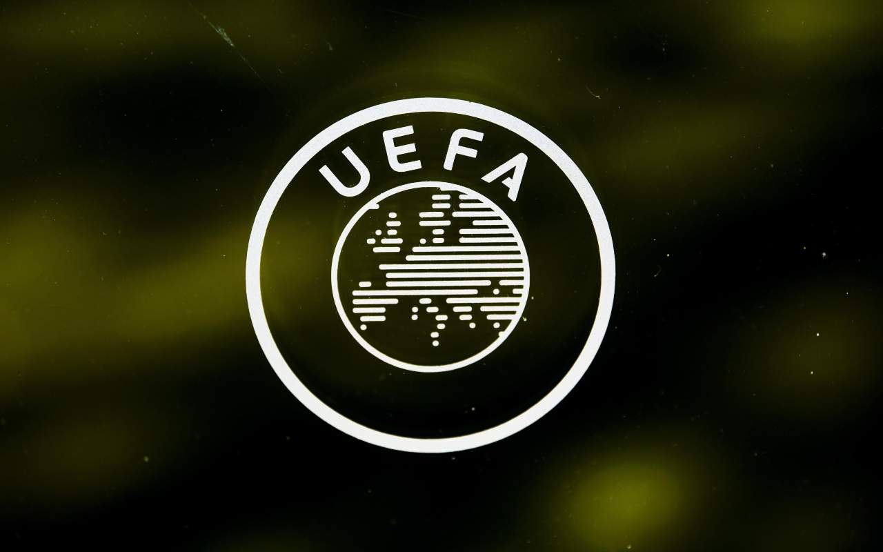 UEFA napolicalciolive.com 03122022