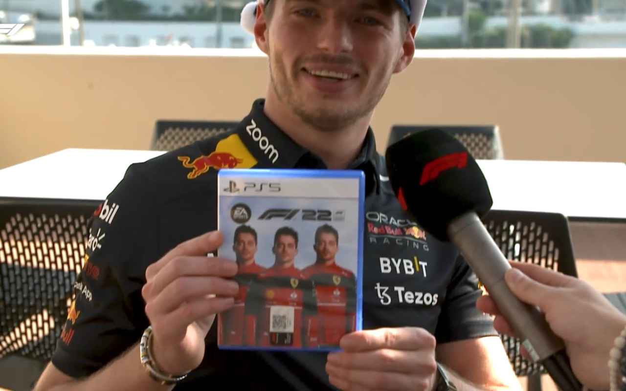 Verstappen mostra il regalo di Natale di Leclerc napolicalciolive.com 22122022