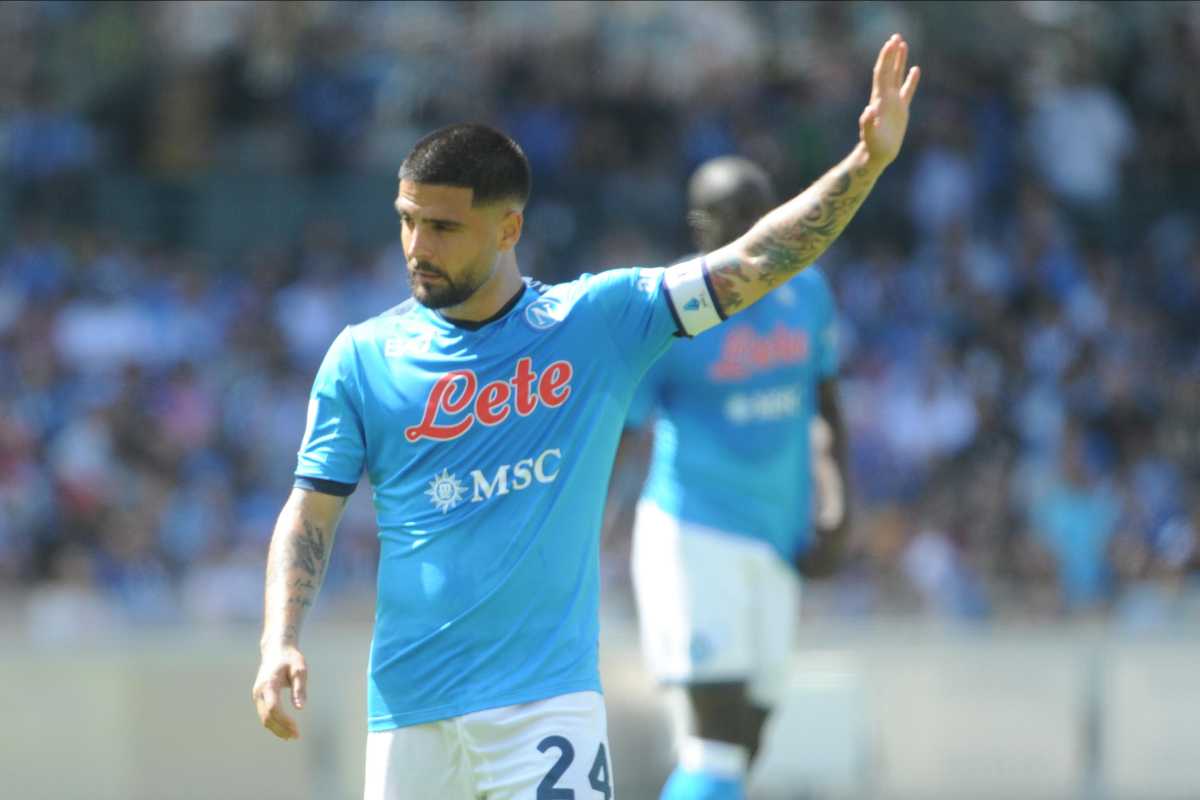 Lorenzo Insigne con la maglia del Napoli - Napolicalciolive.com