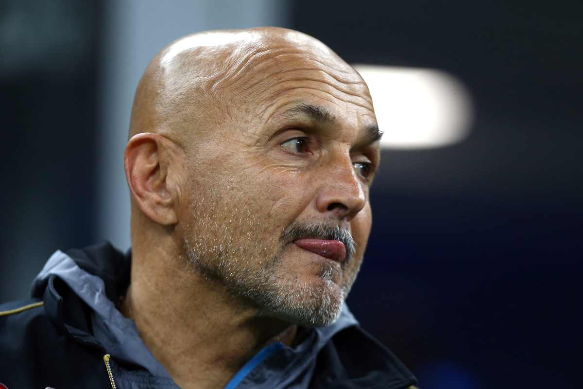 Spalletti pensieroso 