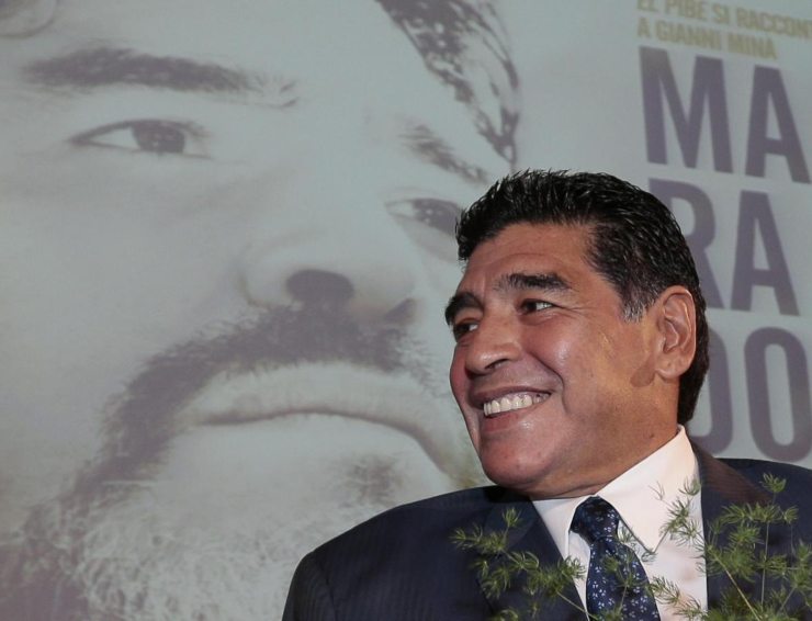 Maradona sorridente