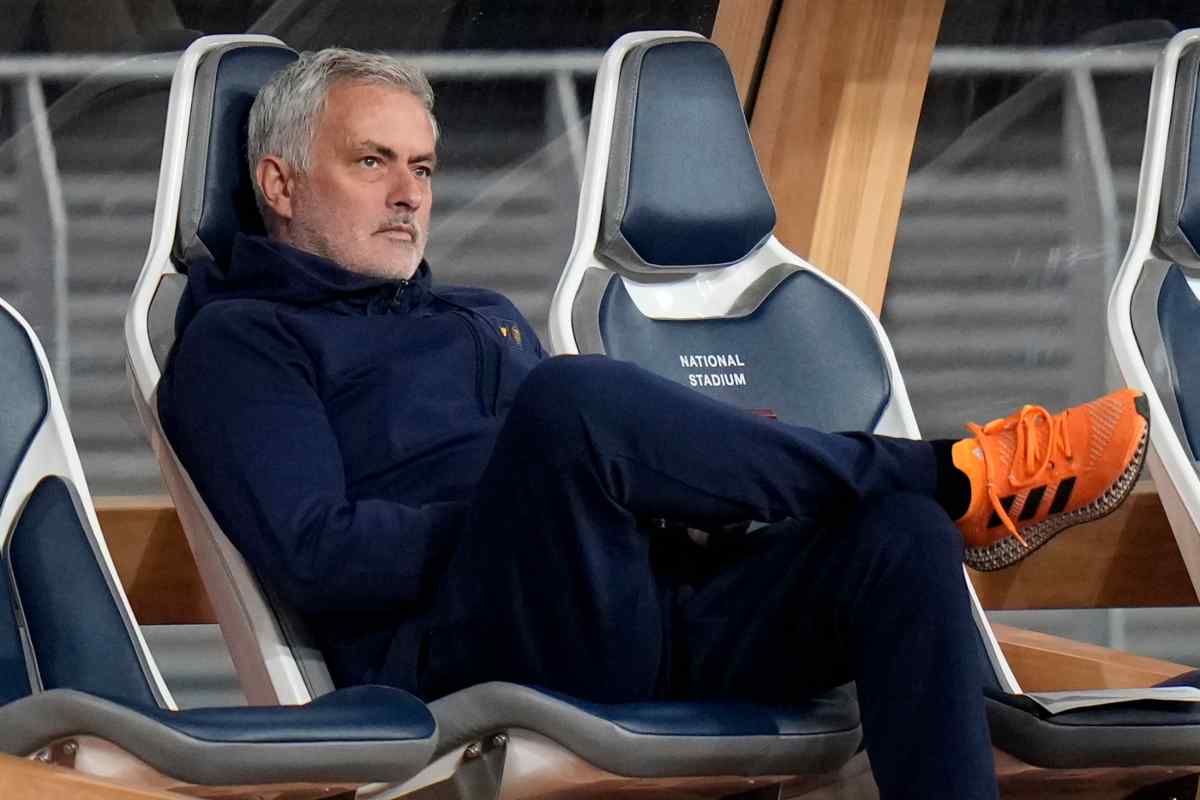 Josè Mourinho - napolicalciolive.com