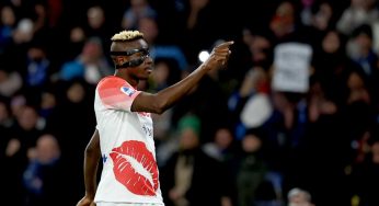 Osimhen, il gesto non passa inosservato: cosa fa dopo il gol, commovente