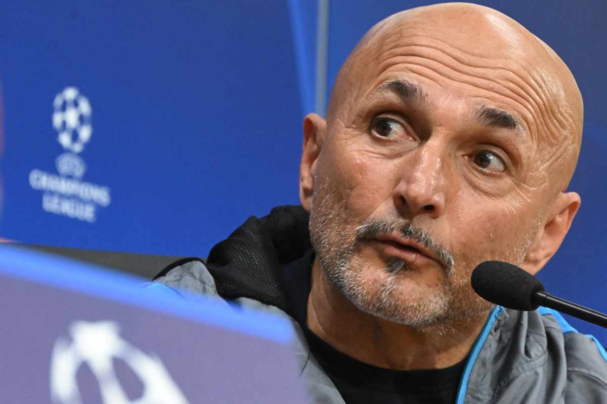 Spalletti pensieroso 