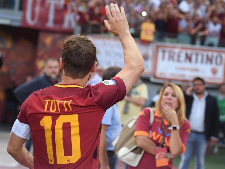 Totti maglia ritiro