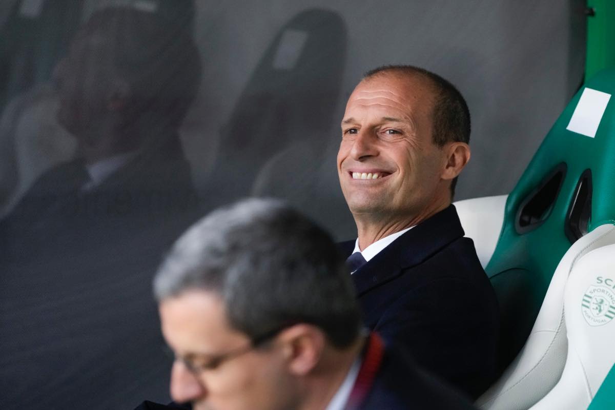 Calciomercato Juventus, Allegri punta un'ex Napoli