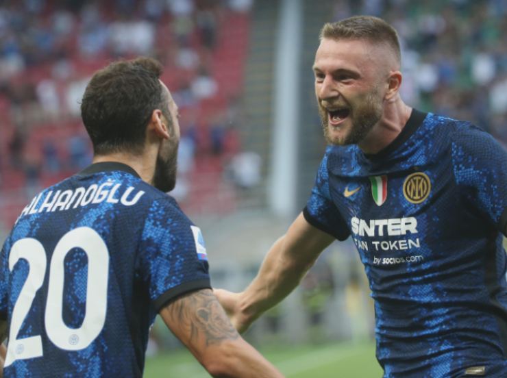 Inter, problemi di formazione in Champions