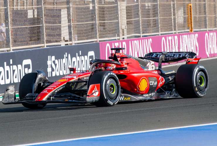 Voci sull'arrivo di Hamilton alla Ferrari