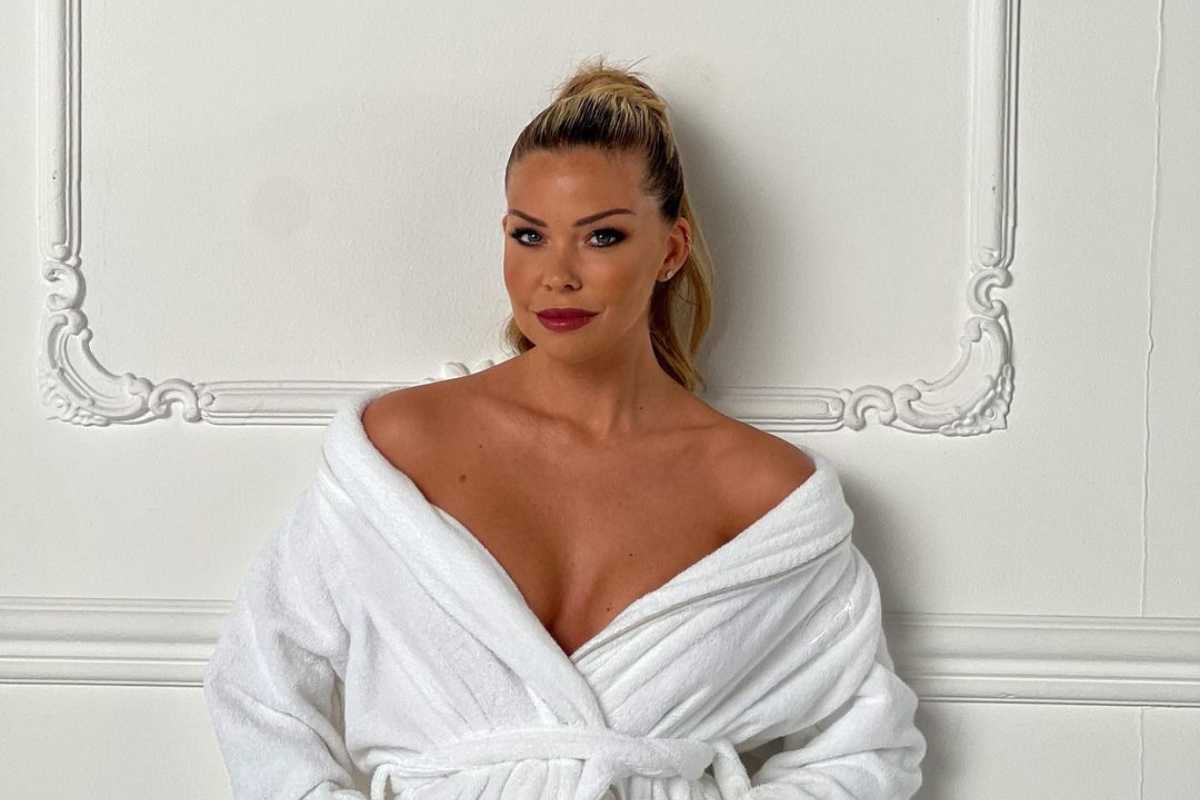 Meravigliosa Costanza Caracciolo: foto bollenti per Lady Vieri