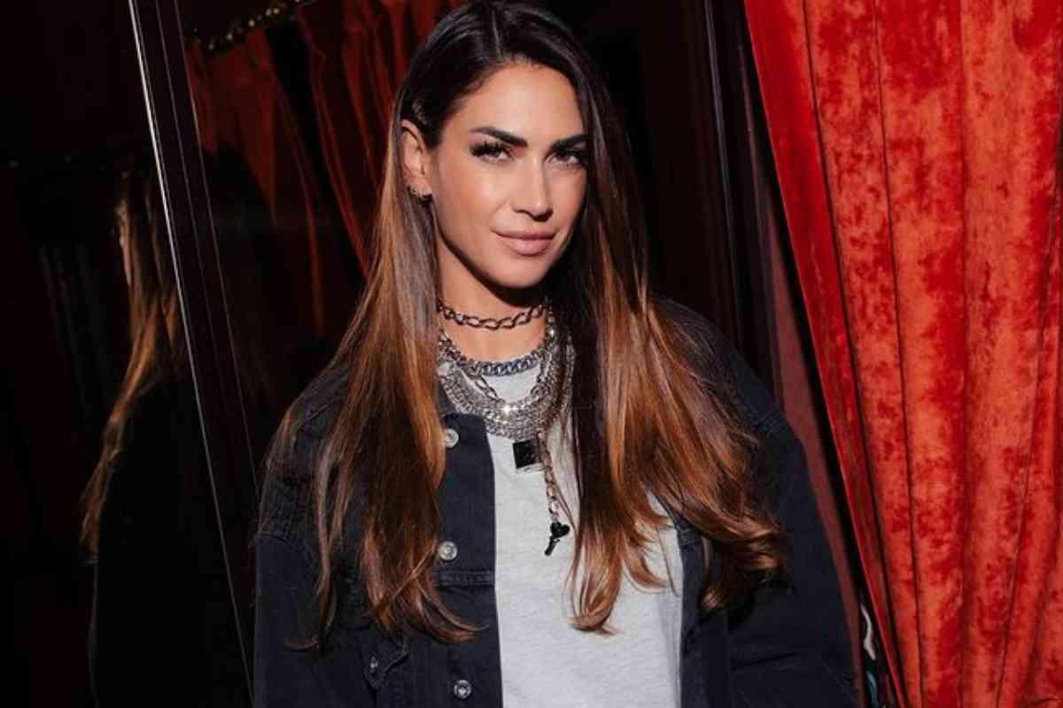 melissa satta foto bollenti