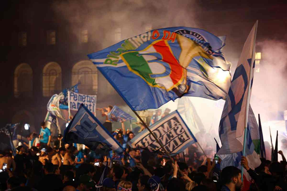 Tifosi del Napoli aggrediti a Roma durante i festeggiamenti