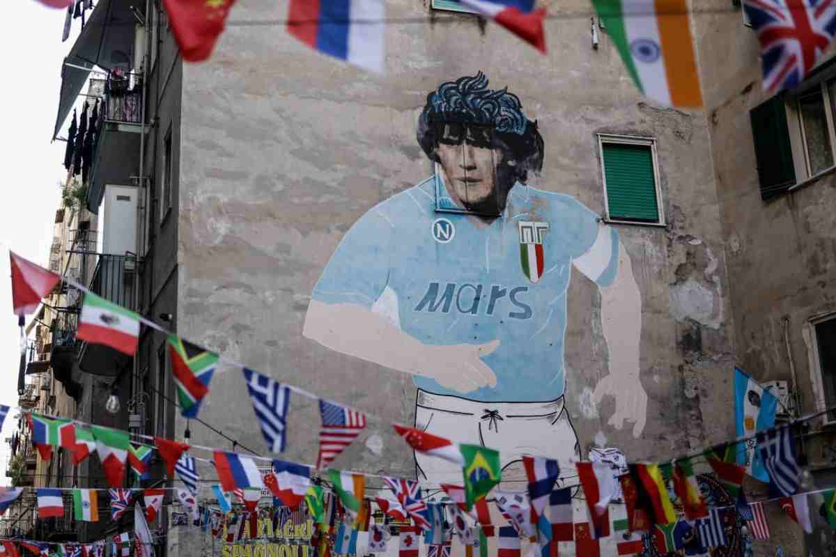 Il celeberrimo murale di Diego Maradona a Napoli