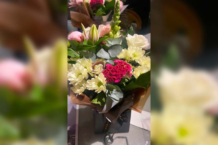 Un mazzo di fiori è spuntato in un post di Camila Giorgi