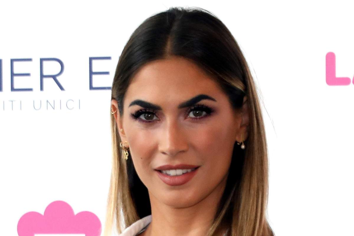 Melissa Satta scollata su Instagram