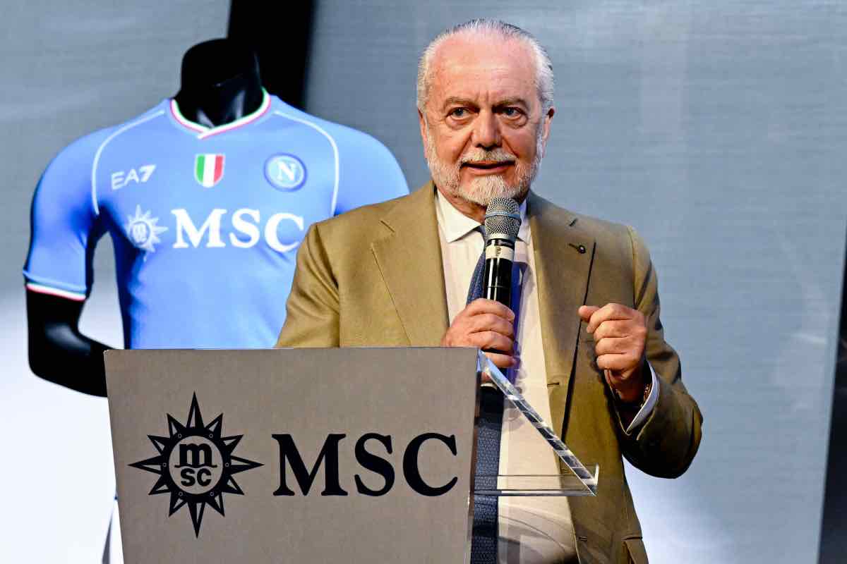 Il Napoli prepara la rivoluzione sulla fascia