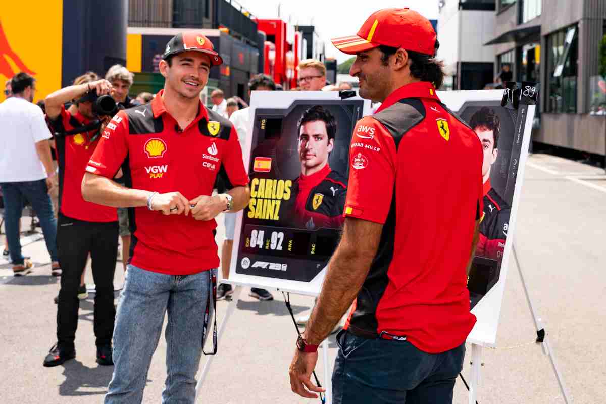 Leclerc e Sainz via dalla Ferrari