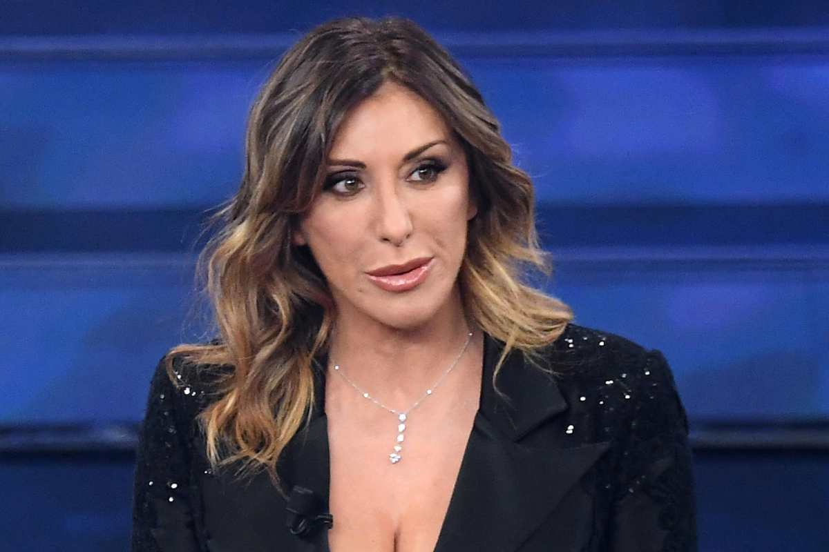 Sabrina Salerno da applausi: lato A esagerato