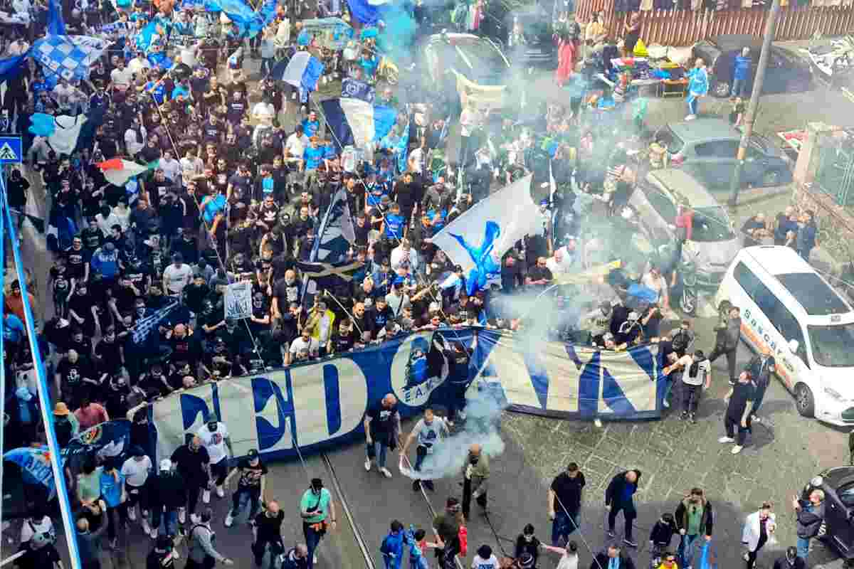 Napoli, i tifosi hanno perso la pazienza