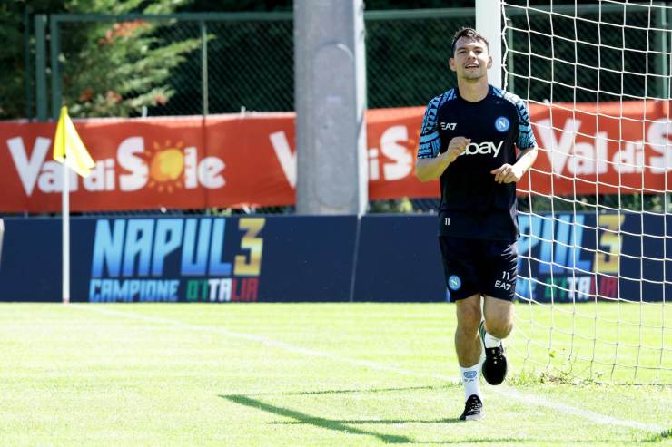 Lozano destinato a lasciare Napoli