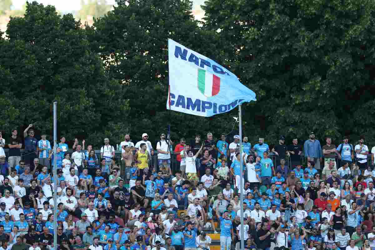 Napoli, rottura totale con il calciatore