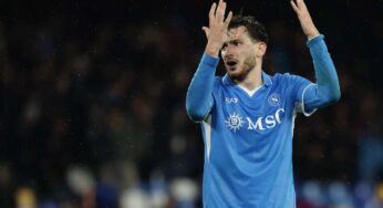 Napoli, l’ultimo saluto a Kvara: il gesto a sorpresa di Conte